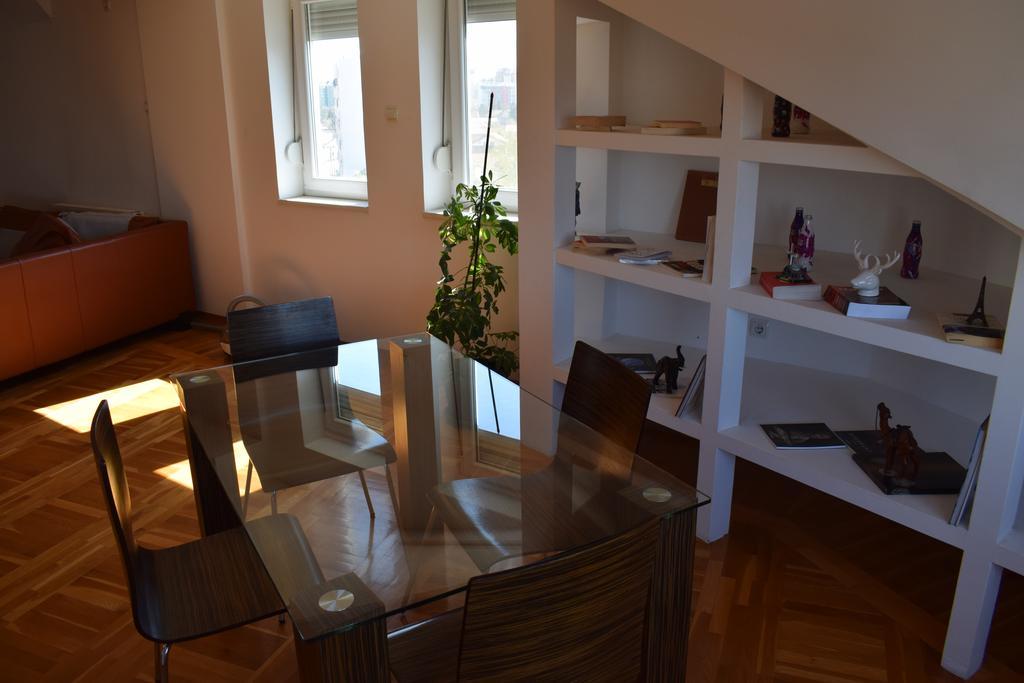 Penthouse In City Center 수보티차 외부 사진